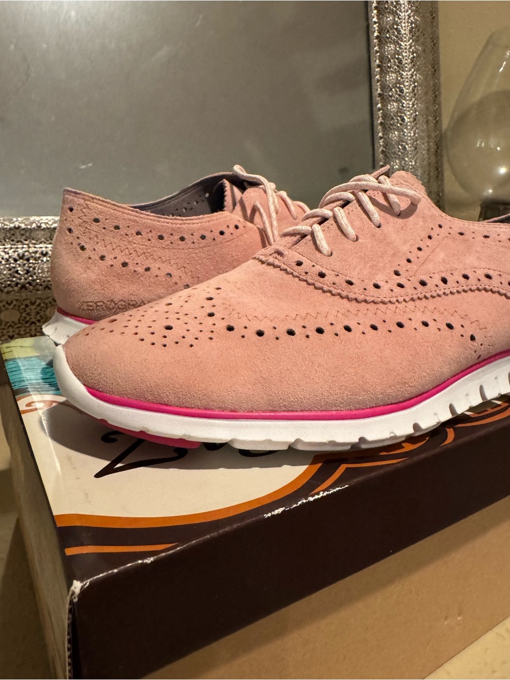 Cole Haan ZERØGRAND Pink Suede Wingtip Oxford Shoes – Size 8